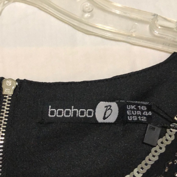 Embellished Cap Sleeve Shift Dress - Picture 3 of 4